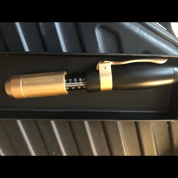 Luscious Lips - Picture 4 of 6